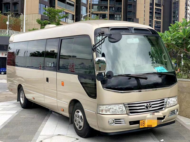 19座考斯特租车