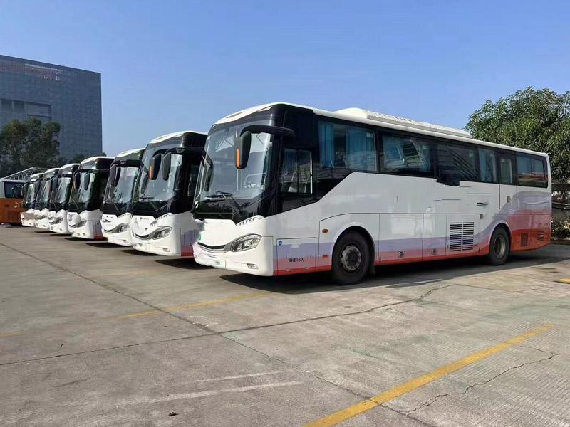 大巴旅游租车